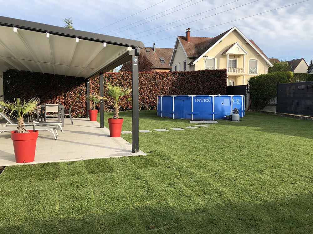 Gazon en rouleau installé à Bruebach par un de nos paysagiste agréé